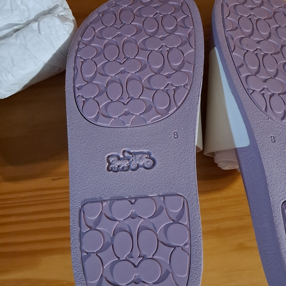 New COACH Disney World Sport Slide 50th Anniversary Size 8B Ice Purple - Picture 9 of 9